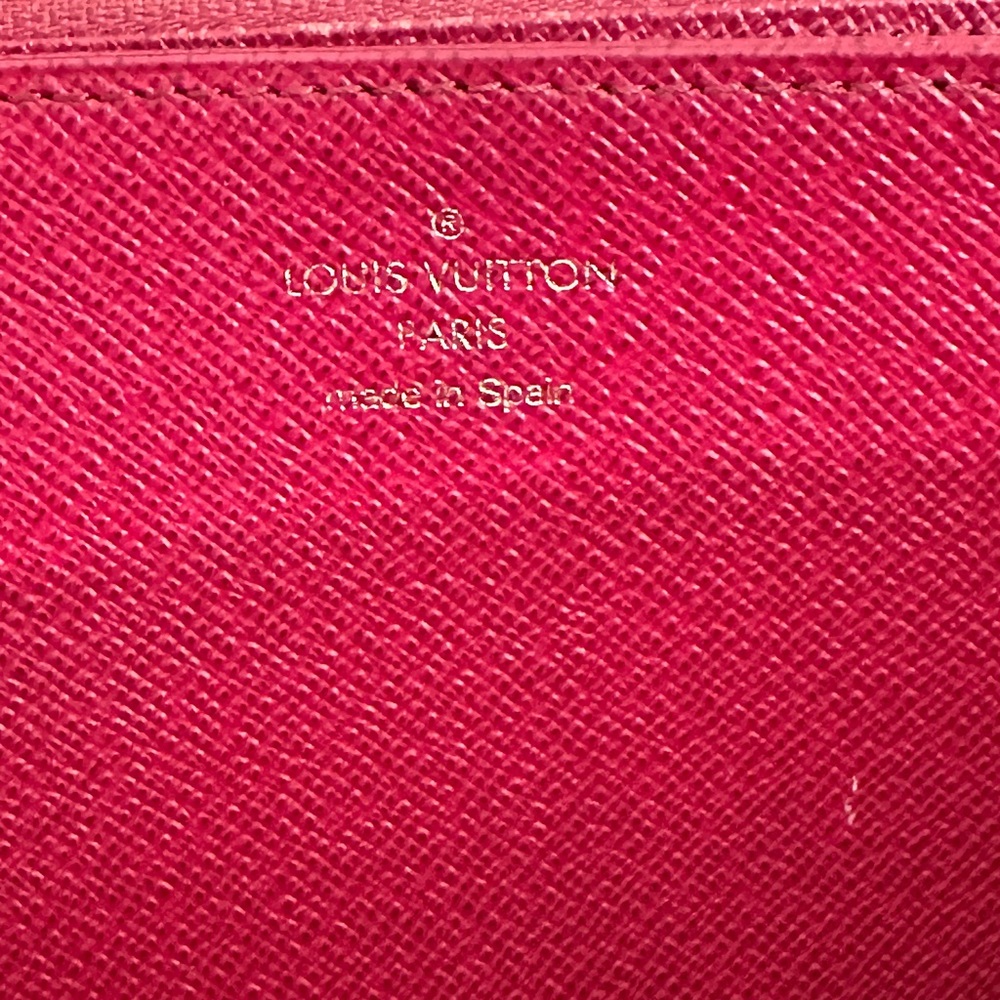 Louis Vuitton Classic Monogram Zipper Wallet Red interior - Picture 14 of 15